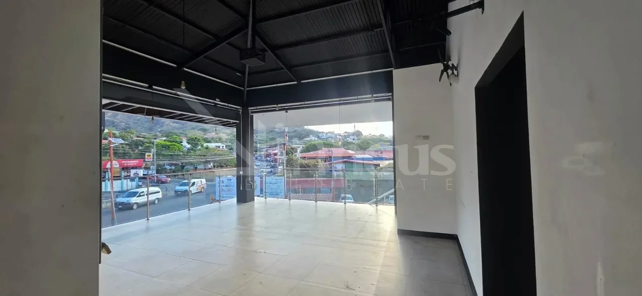 Commercial space located in the heart of Piedades de Santa Ana, ideal for restaurants, franchises, or sports bars.