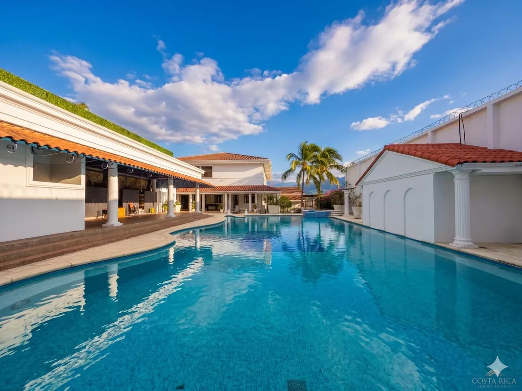 HOUSE FOR SALE / RENT FURNISHED INDEPENDENT HOME IN CARIARI, HEREDIA