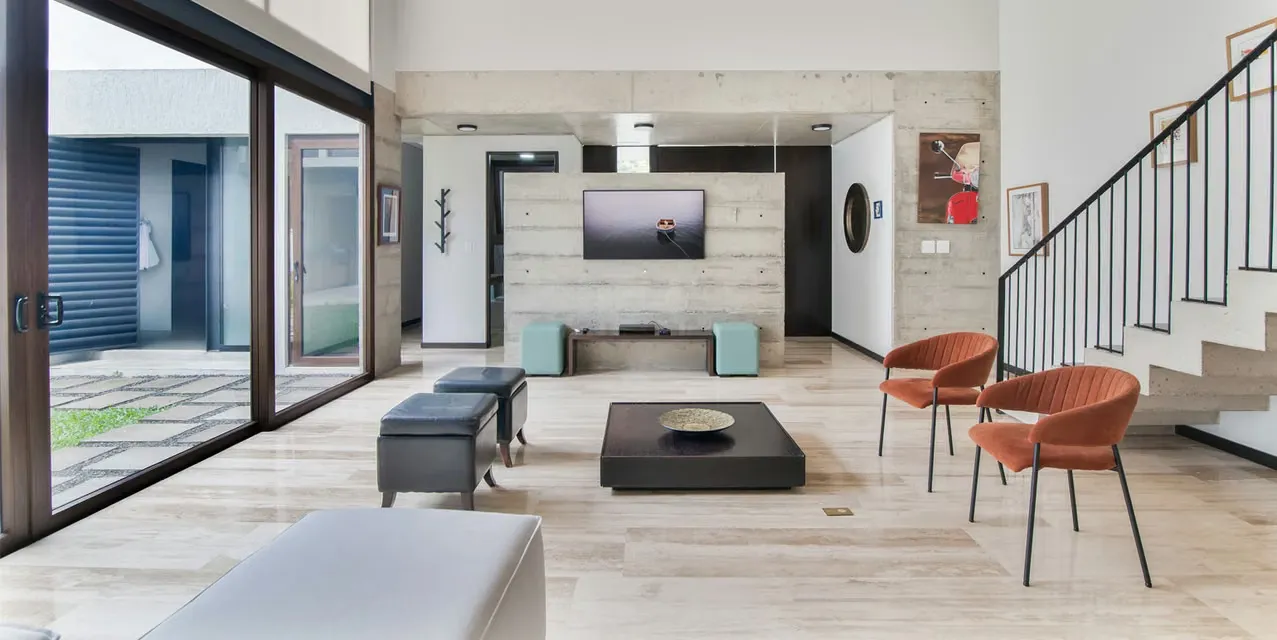 Condominio 4 habs en Curridabat - Via Cipres - jardín privado con deck