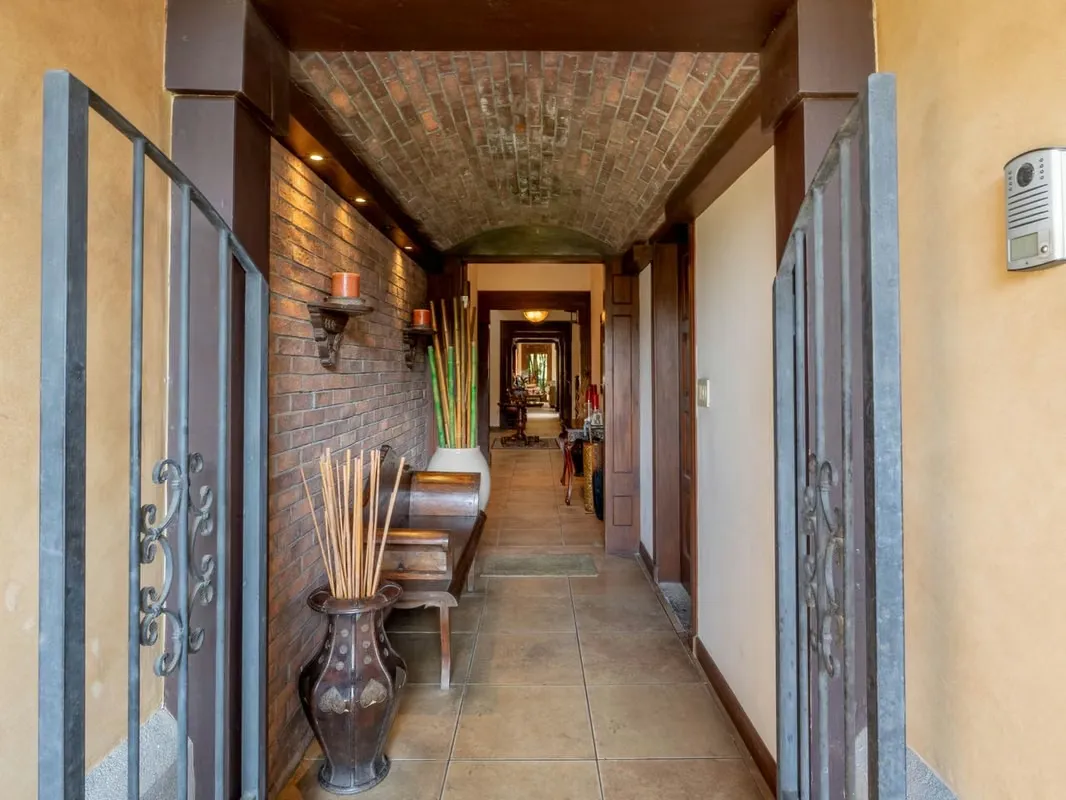 VENTA DE CASA EN CERRO ALTO DE UNA PLANTA