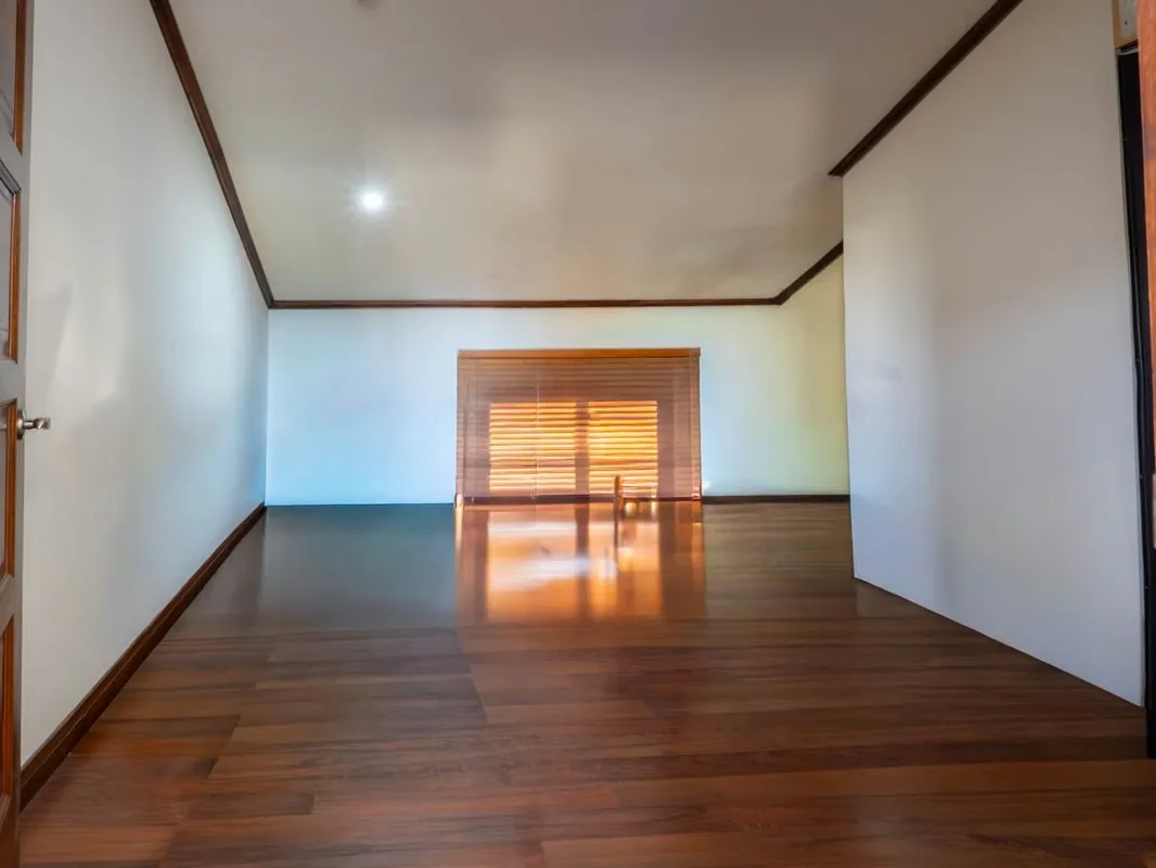 SINGLE-STORY HOUSE FOR SALE IN CERRO ALTO — photo 2