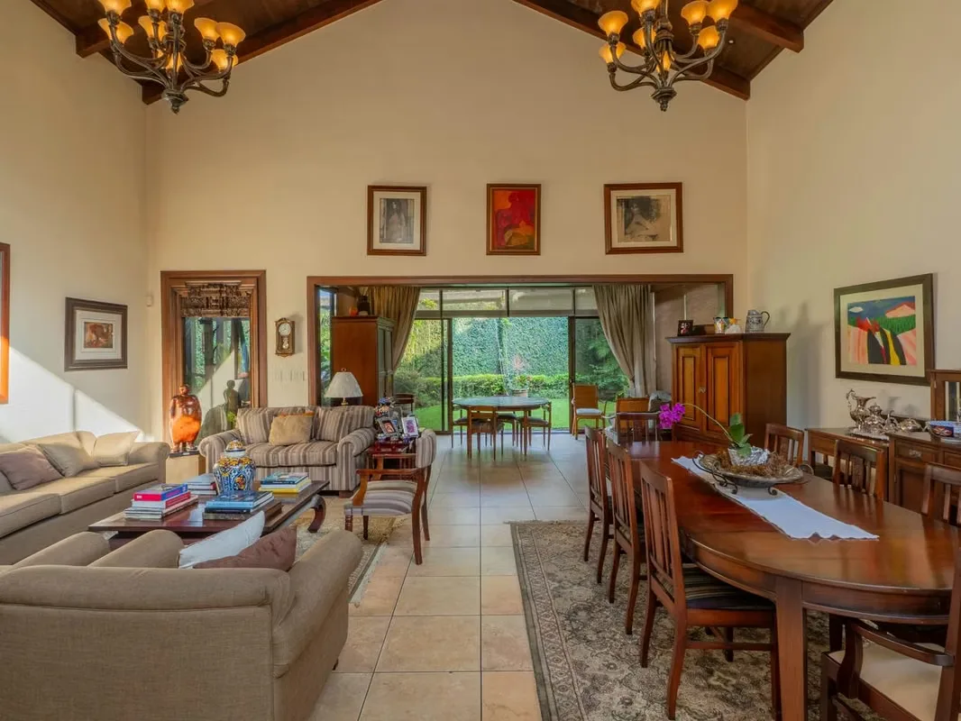 SINGLE-STORY HOUSE FOR SALE IN CERRO ALTO — photo 5