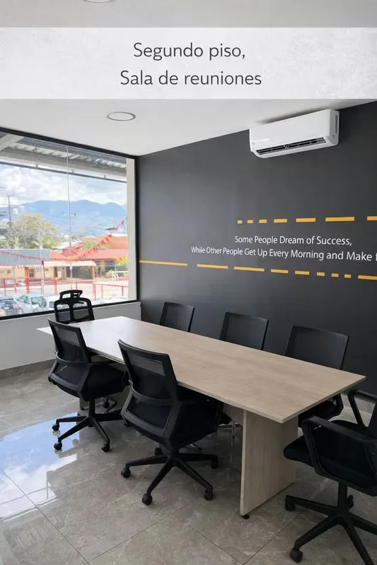 For rent: a strategically located commercial property on a high-traffic alternate route in Barrio Mexico, San ... — photo 3
