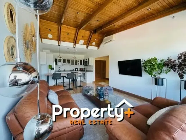 Apartamento de dos habitaciones totalmente amueblado y equipado, remodelado recientemente en Suite ubicada en hotel CROWN PLAZA, justo en el piso de la suite ...