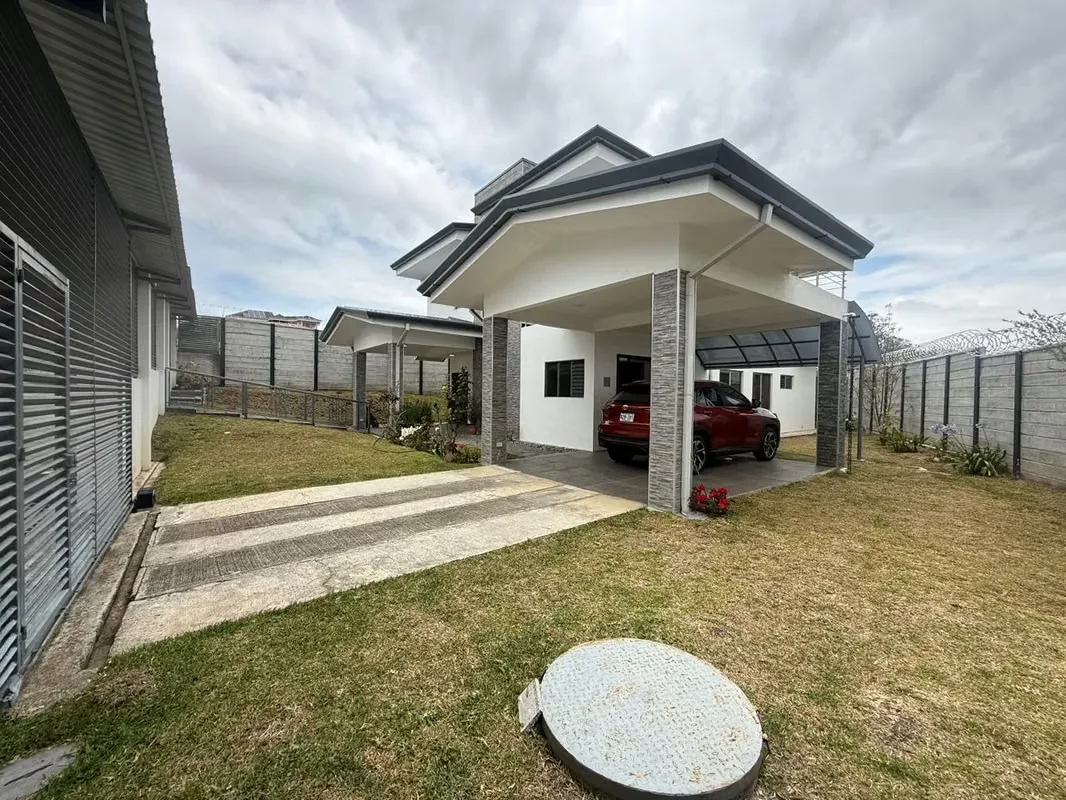 Se vende casa moderna en Los Ángeles de Santo Domingo de Heredia — photo 5