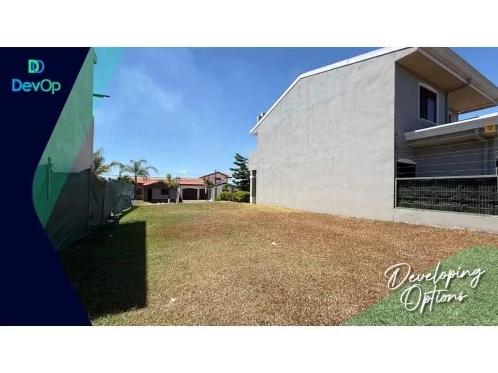 Venta de lote en Condominio en Puente de Piedra Grecia