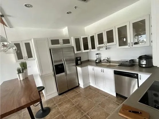 ¿Busca un hogar que refleje su éxito? Viva la experiencia de habitar un Penthouse diseñado para el máximo confort y sofisticación en el corazón de San José. — photo 5