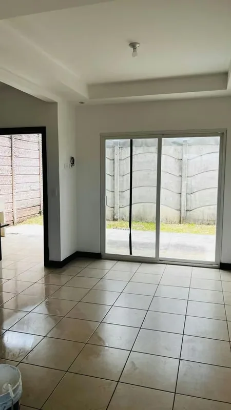 Casa en alquiler en Condominio Trapiche V — photo 2
