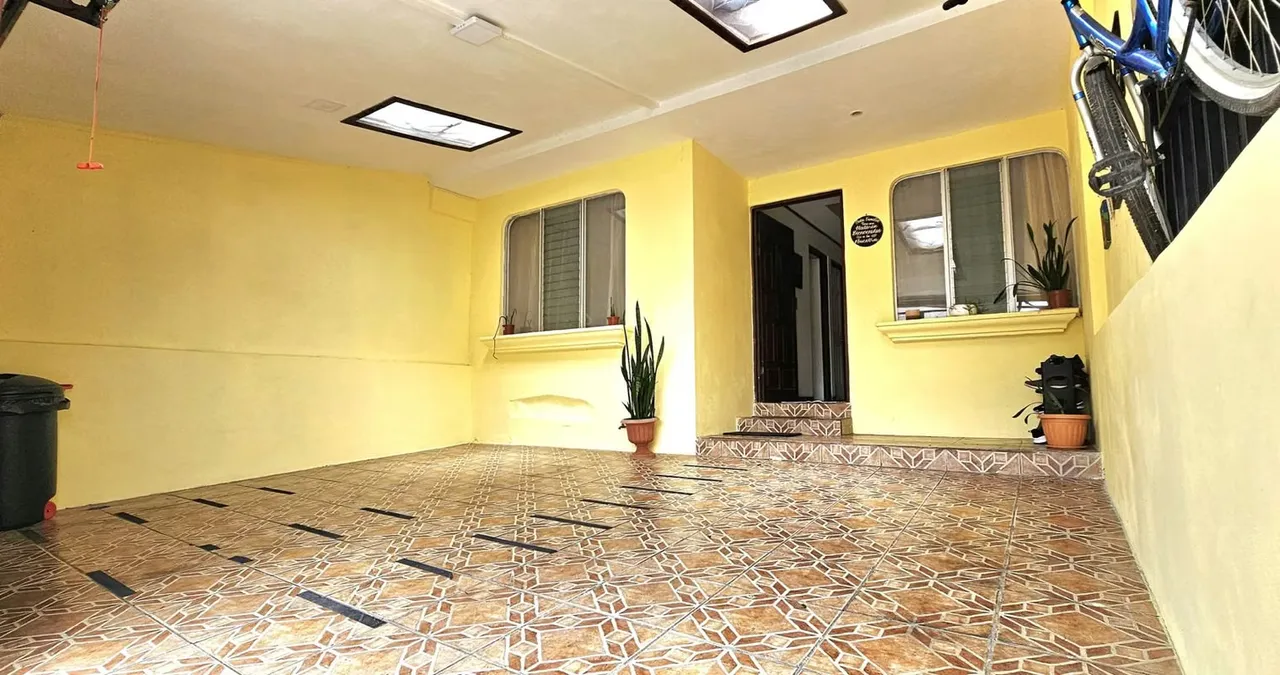 House for sale in Desamparados, 1 story