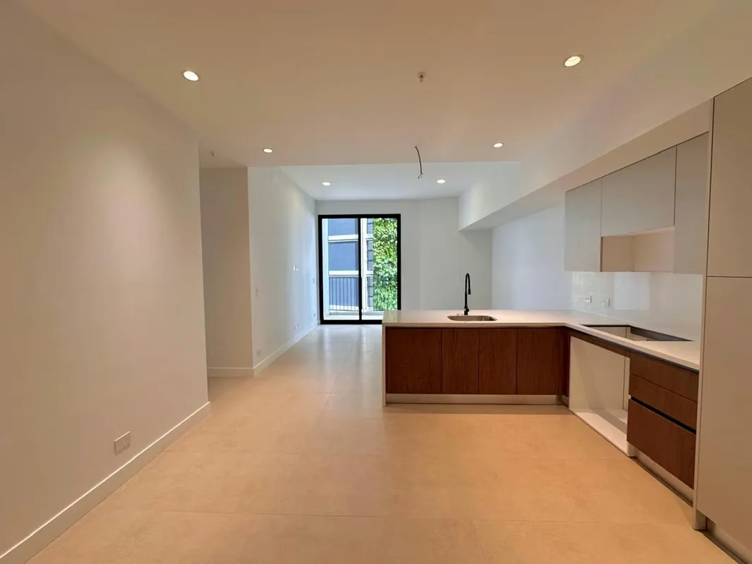 FOR SALE BRAND NEW APARTMENT