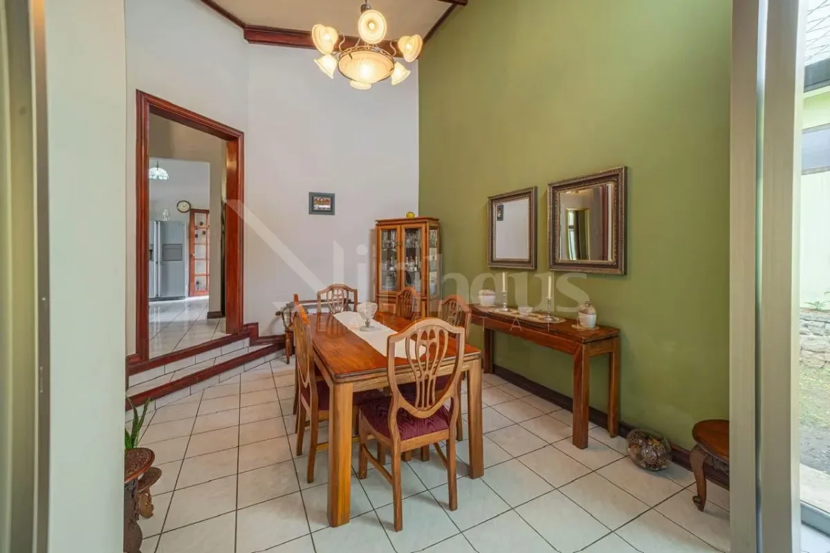 For sale separate house of a plant in La Uruca, near the CENARE. San José. — photo 2