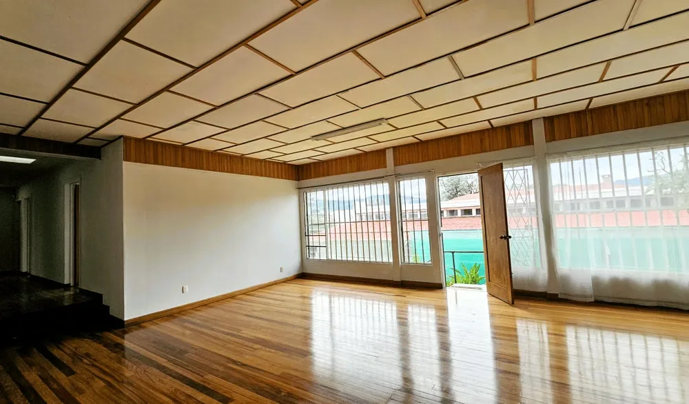 HOUSE + APARTMENT FOR SALE IN MONTES DE OCA-SAN JOSÉ. — photo 2
