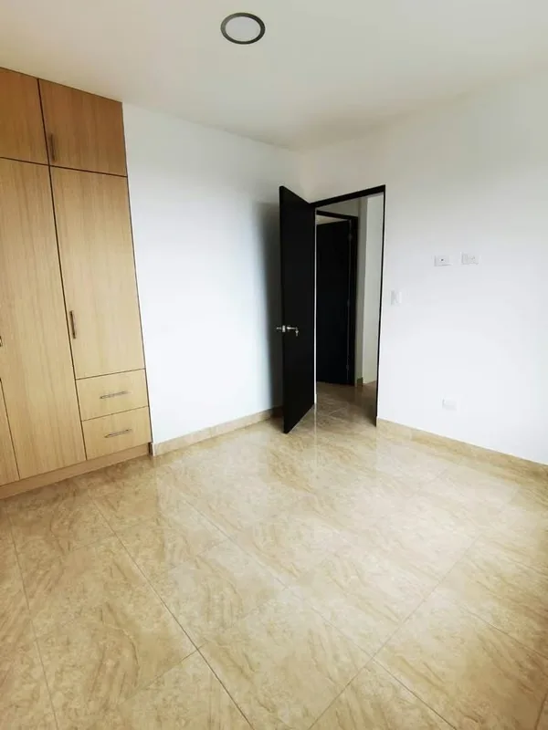 GUADALUPE, GOICOECHEA CONDOMINIO THE HIGH OPPORTUNITY! Modern house with fine finishes COD RT10 located in a safe, quiet area with excellent access to shops, services and public ... — photo 2