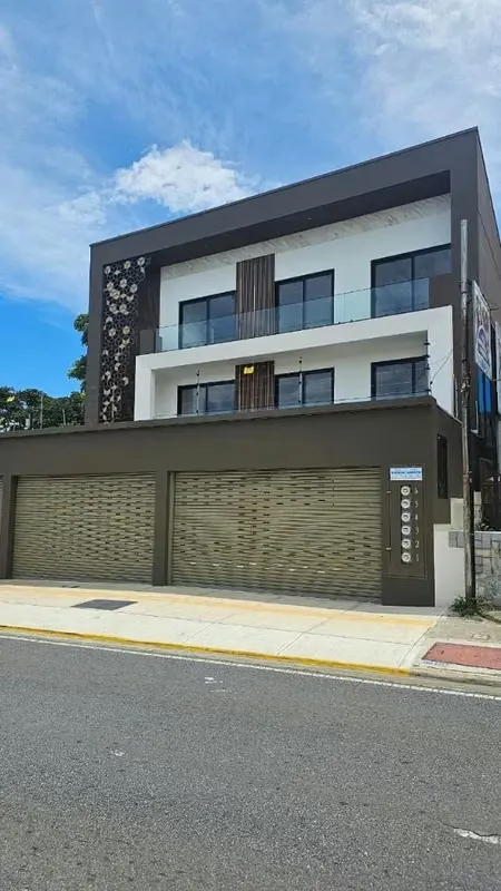 A sólo 5 min del Centro comercial Oxígeno, ...