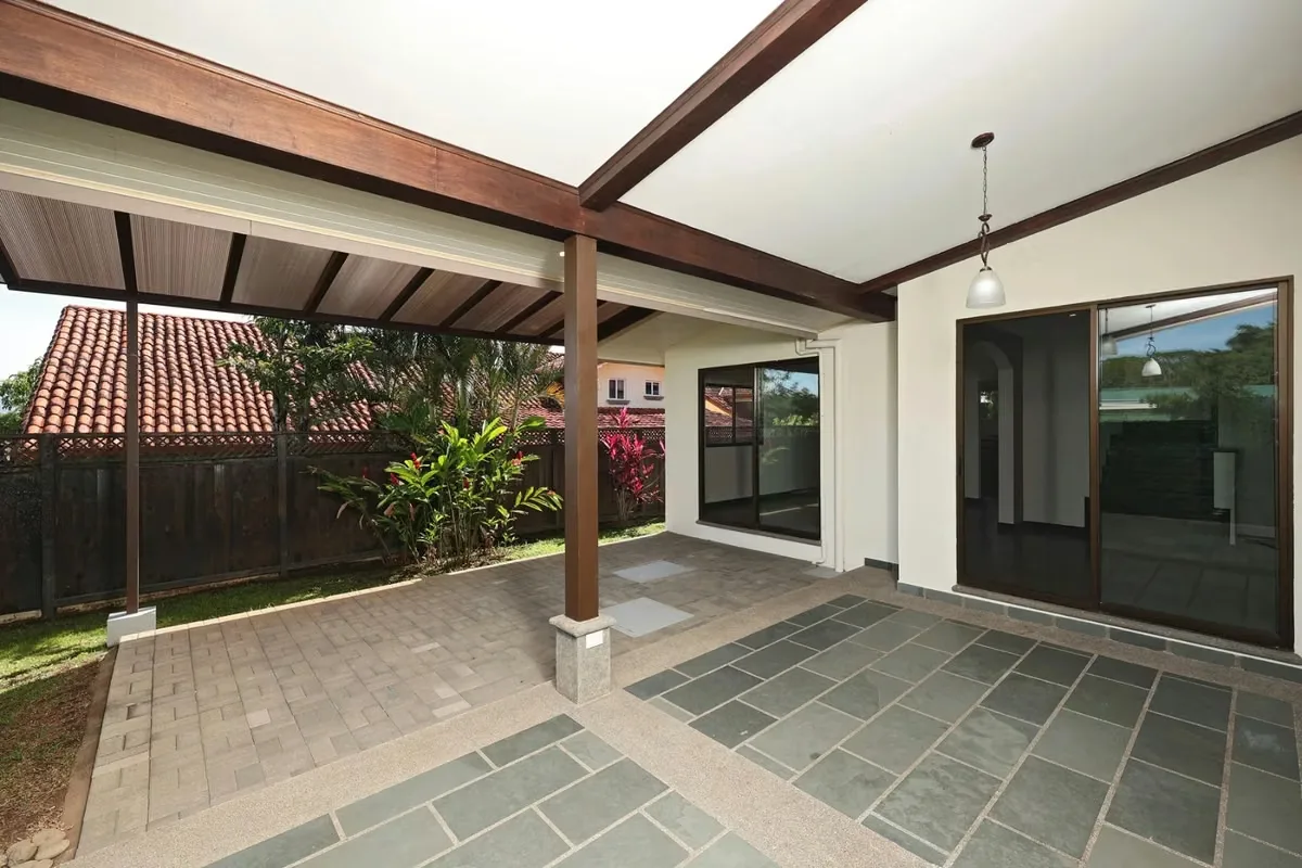 Discover this distinguished contemporary residence featuring spacious interiors and functional design in one of San Jose's areas with the best climate. Boasting 3,444 sq. ft. (320 m²) ... — photo 4