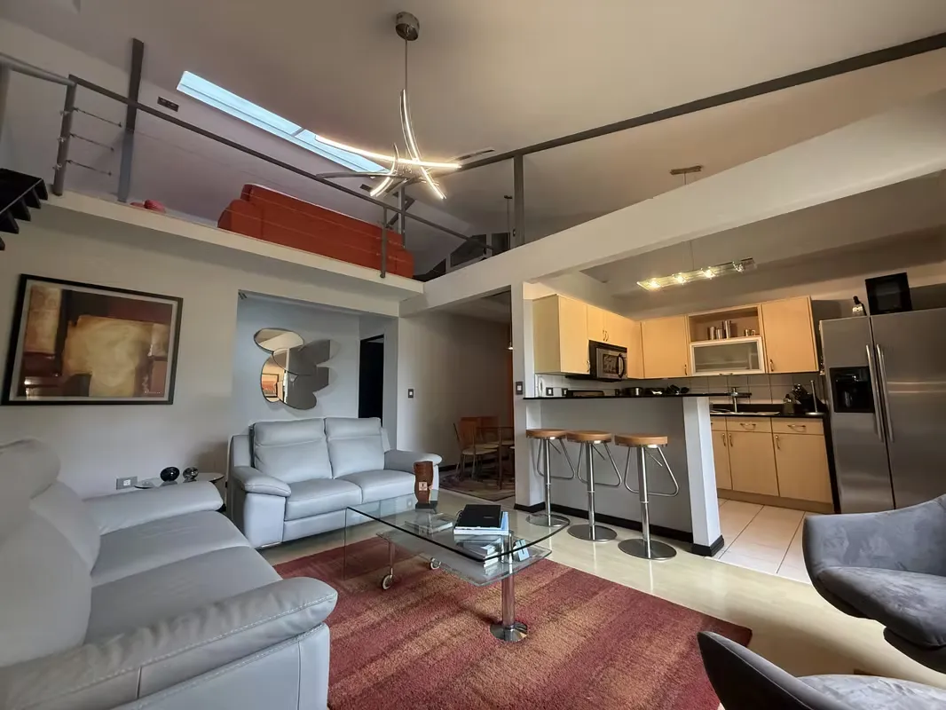 Apartamento - con Mezzanine en Guachipelín de Escazú