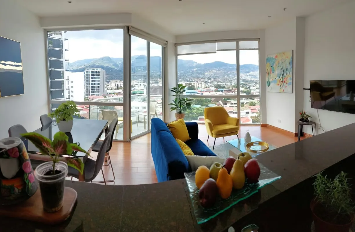 Bello apartamento en piso siete, con vista hacia el Sur, esta situado en el mejor punto y mas buscado de San Jose, en plena Nunciatura ,con una excelente vista, frente al parque y ... — photo 3