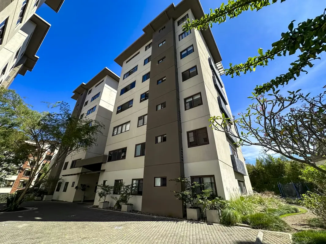 ALQUILER DE ESPECTACULAR APARTAMENTO EN CONDOMINIO VIVENTO CON MUEBLES