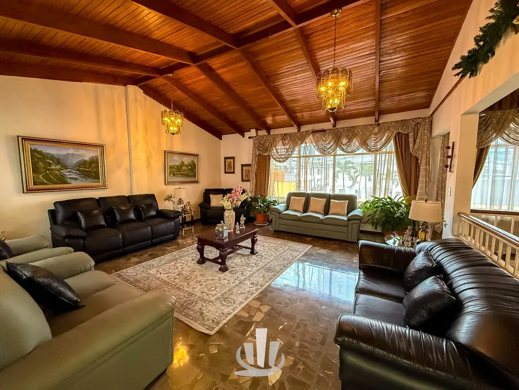 House for Sale in La Uruca, San José — photo 4
