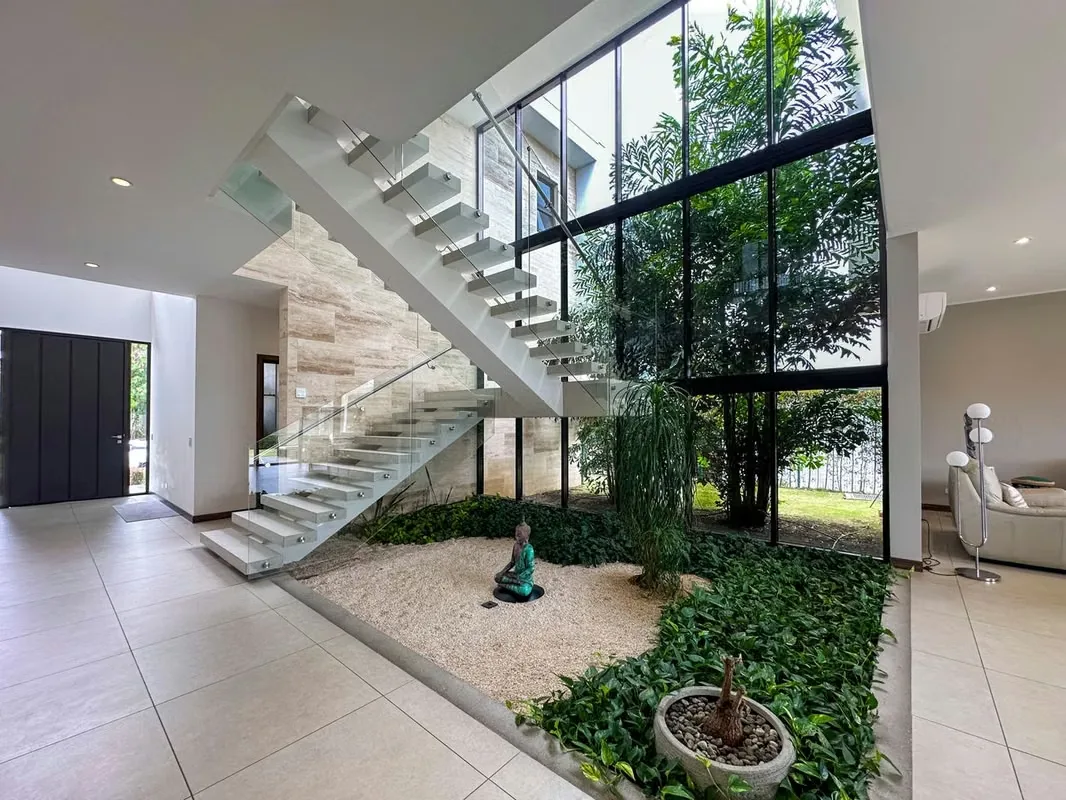 HOUSE FOR RENT IN LA HACIENDA — photo 3