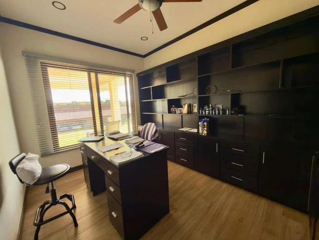 Exclusive fully furnished for rent Grecia