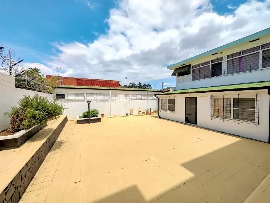 Se Vende Propiedad comercial en Barrio Luján, San José