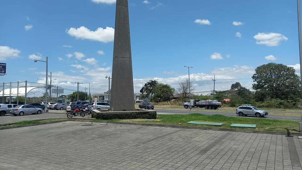 COMMERCIAL PREMISES FOR SALE IN URUCA-SAN JOSÉ — photo 3