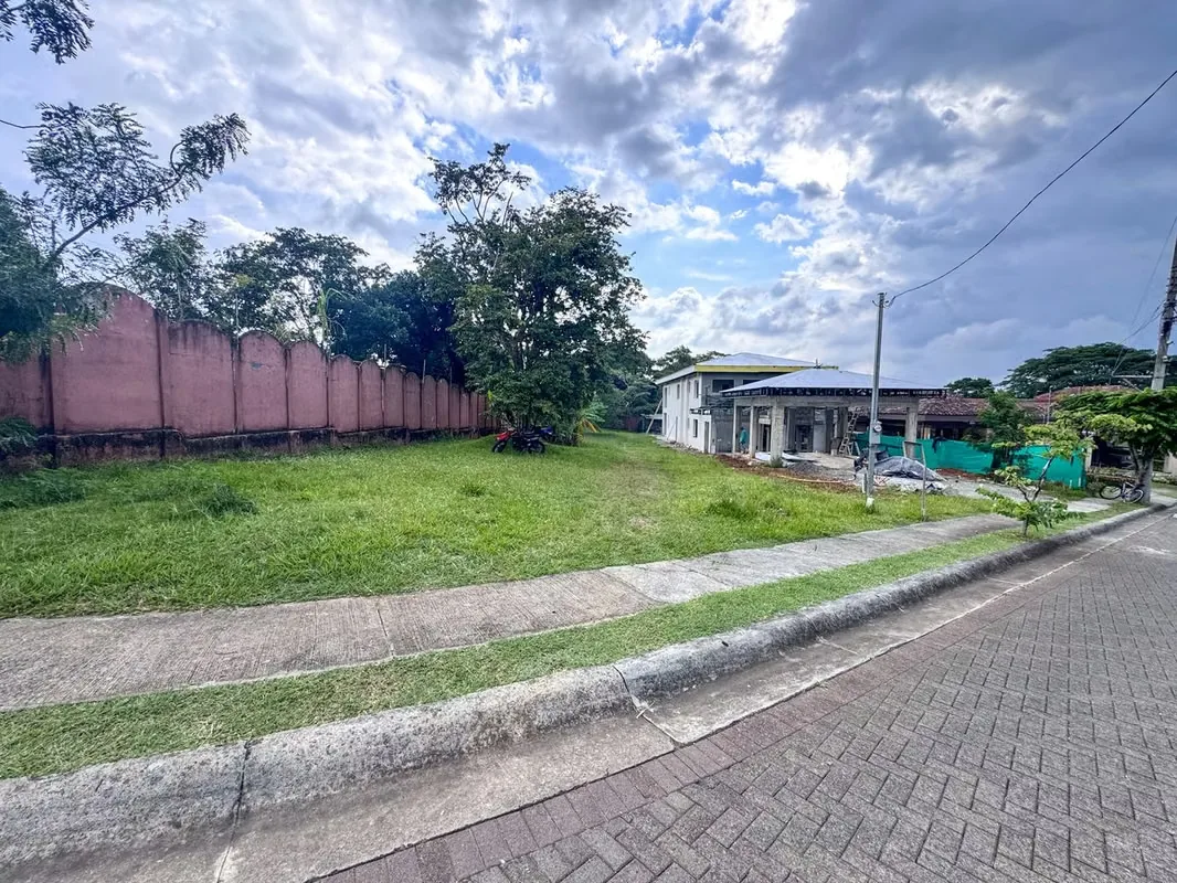 LOT FOR SALE IN CONDOMINIUM POSADA DEL RÍO, LA GUACIMA ALAJUELA