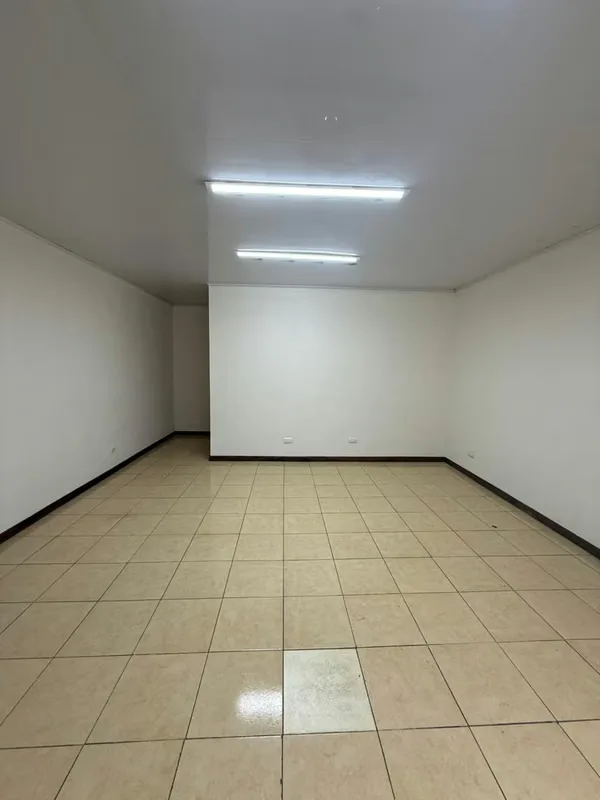 Commercial Property for rent in Cartago center. — photo 2