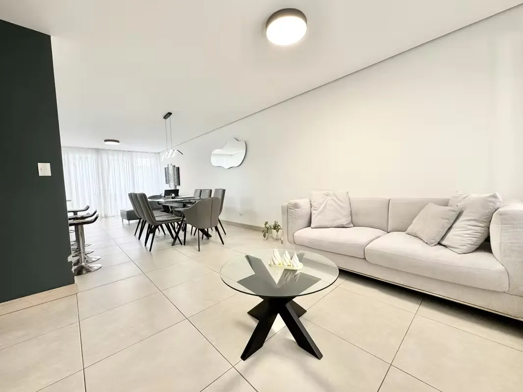 Esta preciosa propiedad se ofrece amueblada y equipada, solo traiga su ropa! La casa tiene muy poco uso y tiene disponibilidad inmediata — photo 4