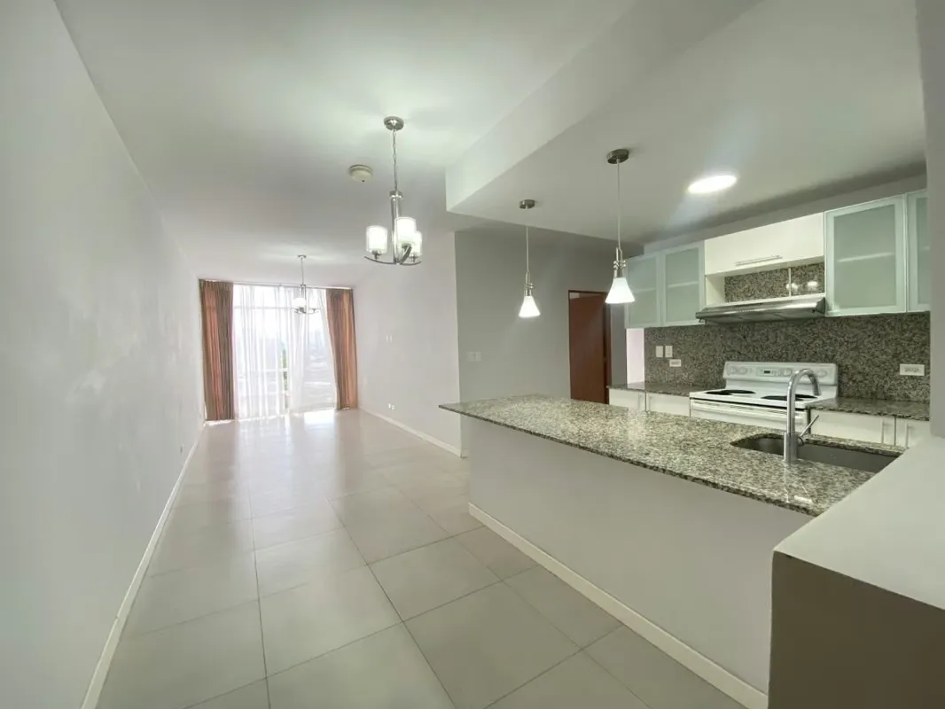 Apartamento en venta en torre - Vive Sabanilla. Excelente ubicación