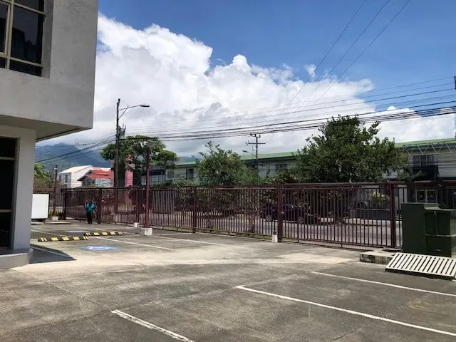 1,500-SQUARE-METER BUILDING FOR RENT IN SAN JOSE, LA SABANA — photo 4