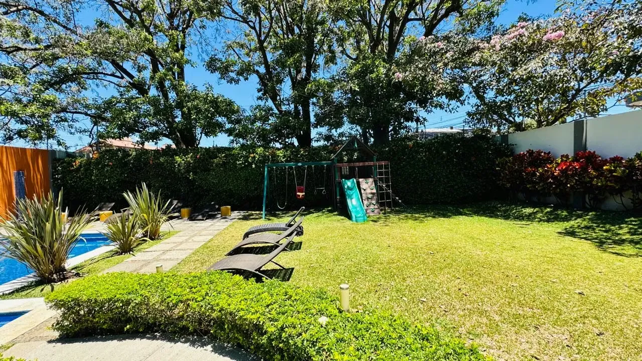 Apartment for sale in La Uruca with amenities — photo 2