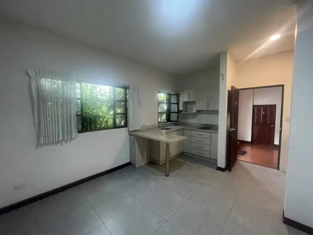 Apartment for rent La Uruca electricity water wifi — photo 2