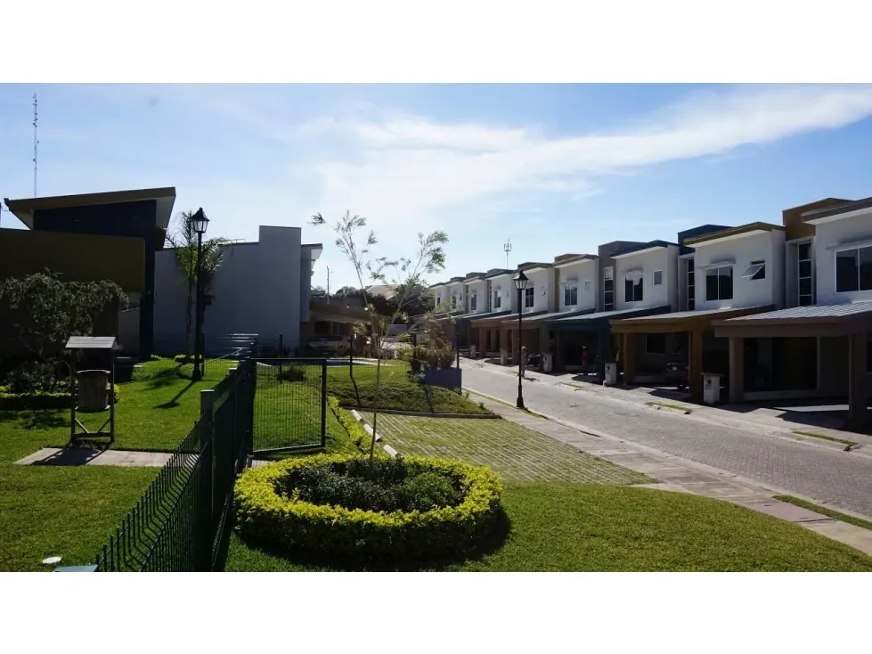 VENTA DE CASA, CONDOMINIO ALEXA, SAN PABLO, HEREDIA 4146 (GC)