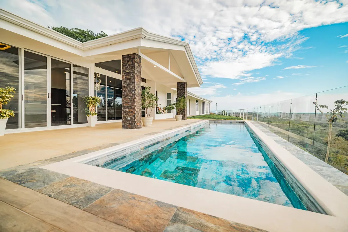 Exclusive Ocean-View Residence For Sale in La Jolla Gated Community, Orotina
