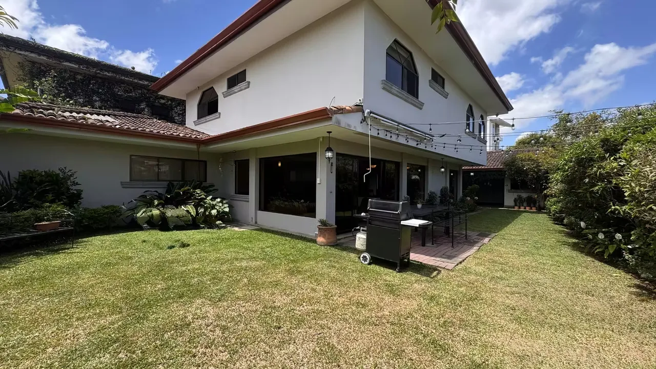 House for Sale in Vía Cipreses Condominium, Curridabat (AD)