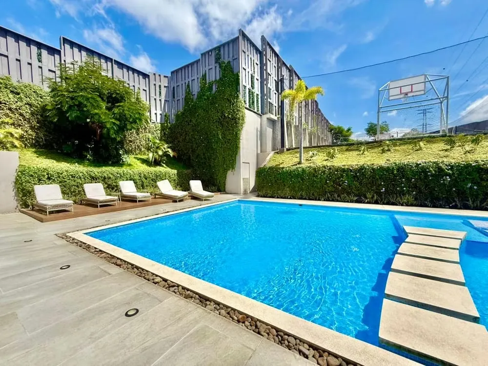 Venta de Casa nueva en Condominio Blue-Los Arcos-Cariari, Belén
