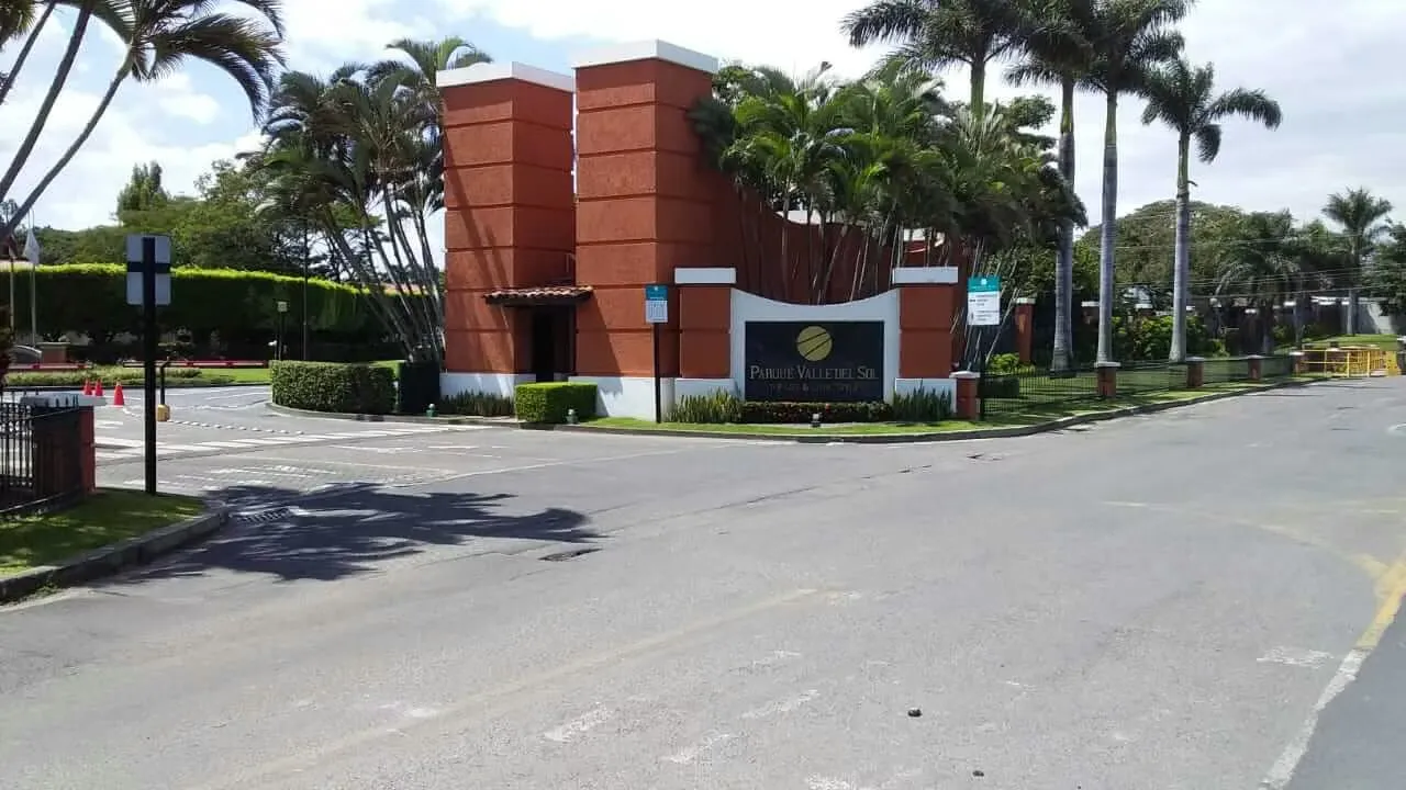 House for Sale in Residencial Parque Valle del Sol, Lindora Pozos, Santa Ana