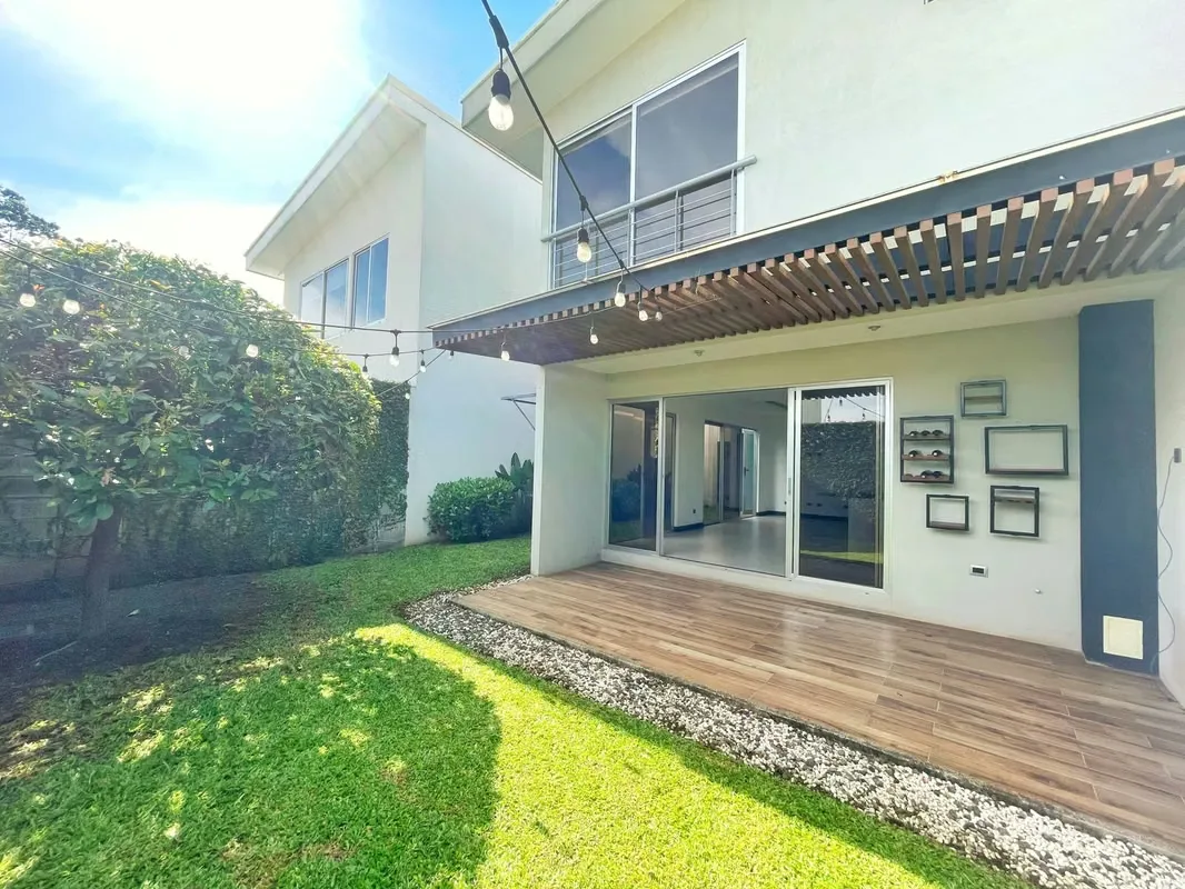 Beautiful house for sale in Rio Oro Santa Ana, in Condominio! P488