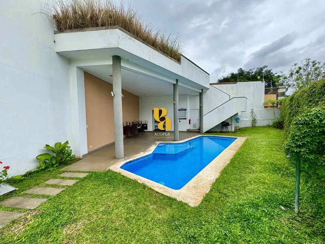 Alquiler de apartamento amueblado en condominio, Cariari.