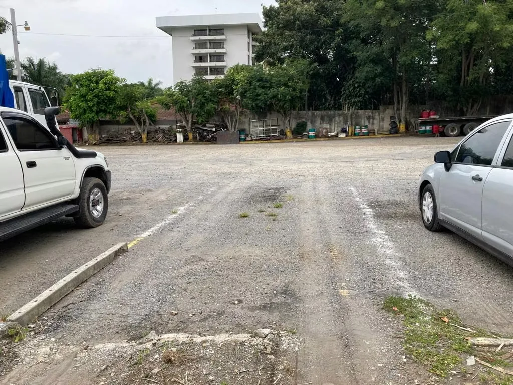 Unique opportunity in San José, La Uruca! We offer you a wide area of 3500 square meters, ideal for investment or development. This land has exceptional features that make it perfect ... — photo 5