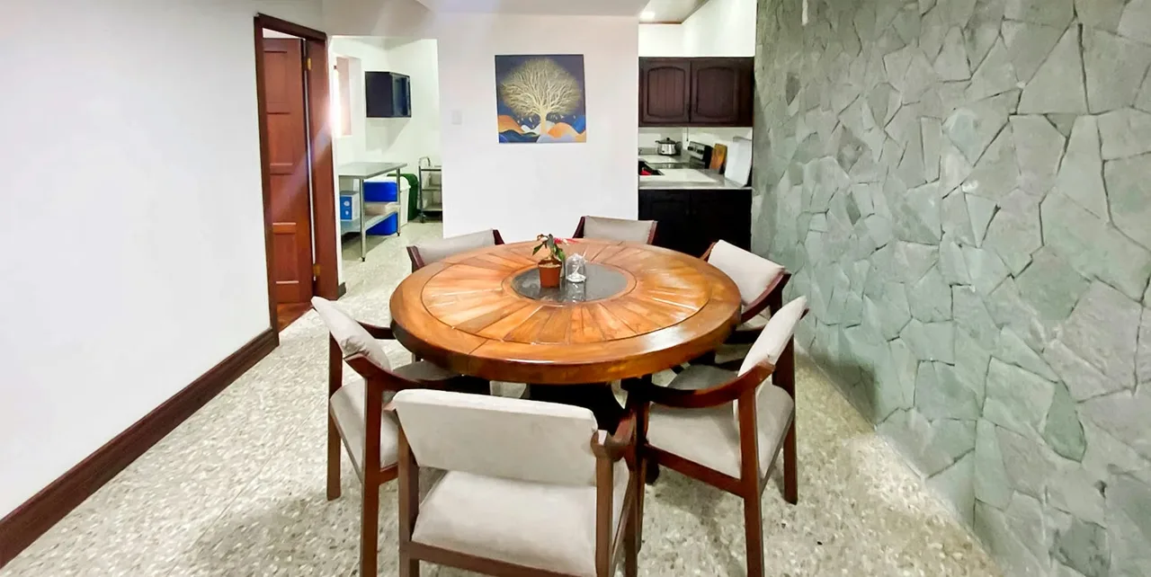 Strategic location, true spaciousness, and a layout that easily adapts to different needs make this property an outstanding investment opportunity in San Pedro. The property is ... — photo 5