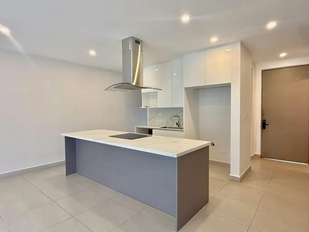 HOUSE FOR SALE IN LINDORA, SANTA ANA*