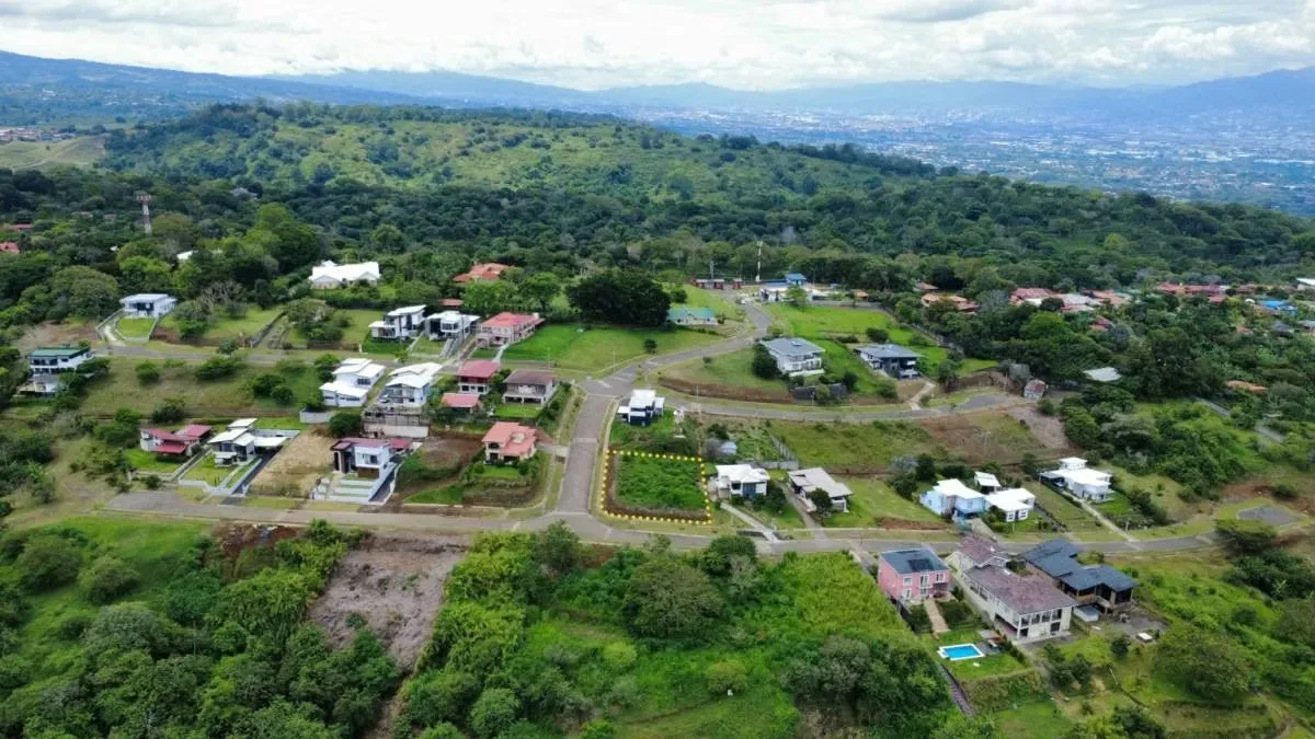Corner Lot for Sale in Condominium San Isidro, Alajuela — photo 5