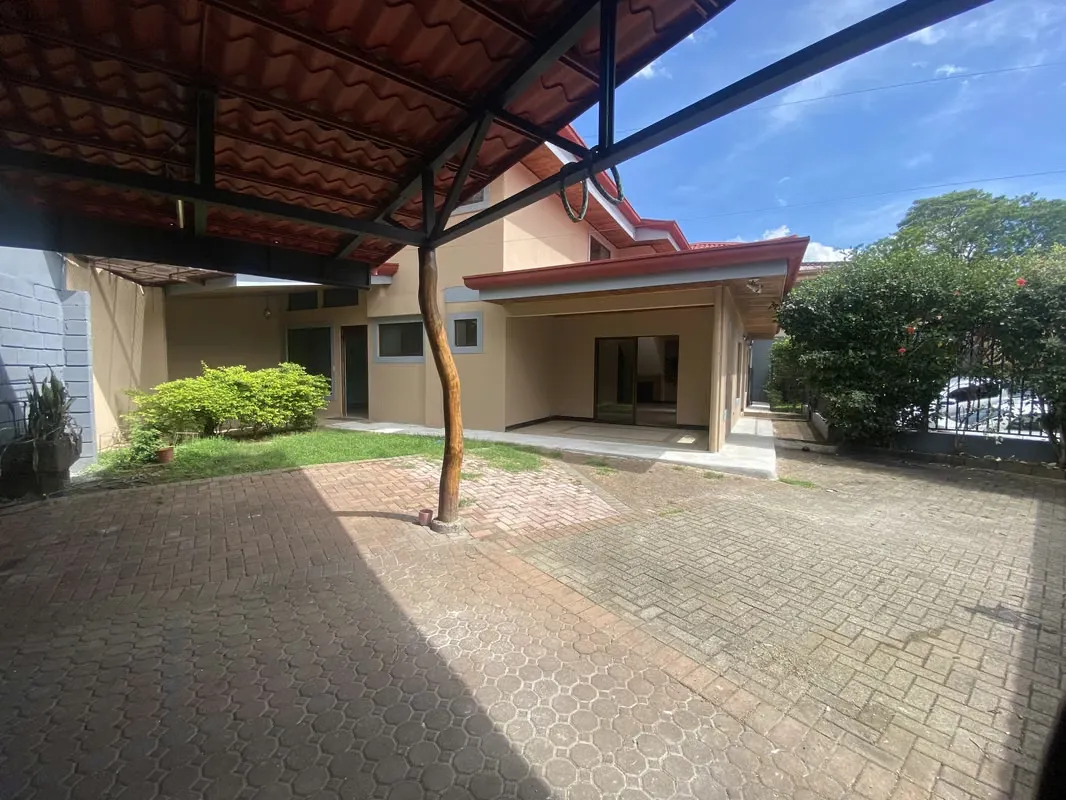 Spacious Home for Rent or Sale – Belén | Prime Location