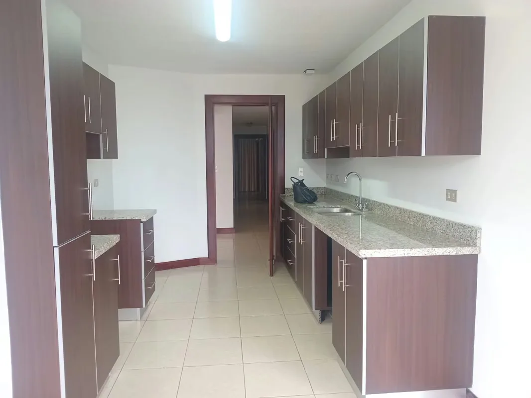 Condo for rent in San Rafael de Escazú, San José — photo 5