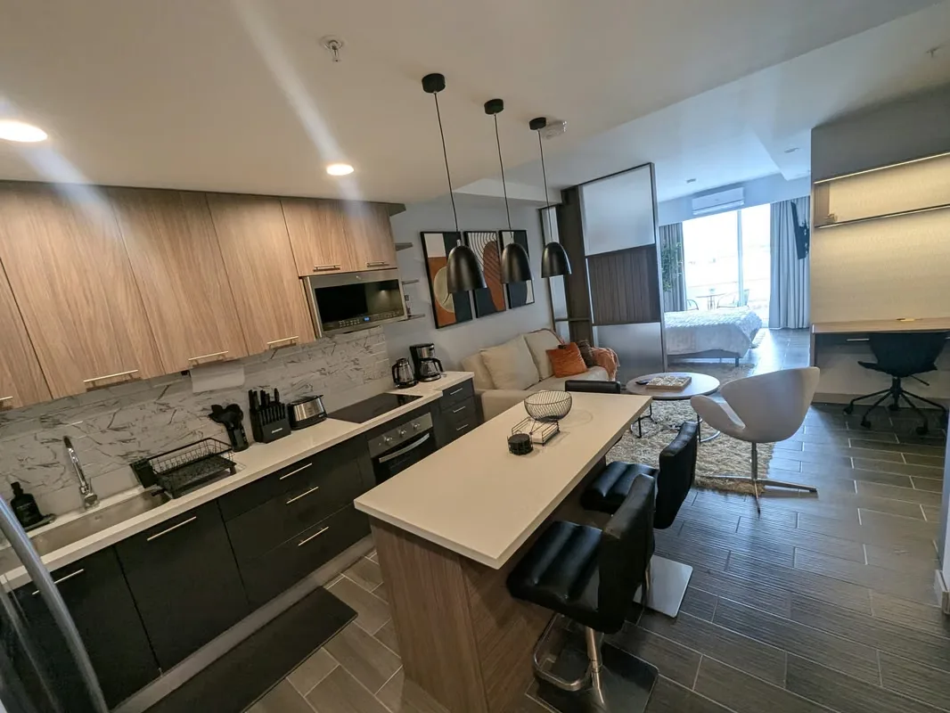 Furnished Studio Apartment for Rent – Building, Heredia