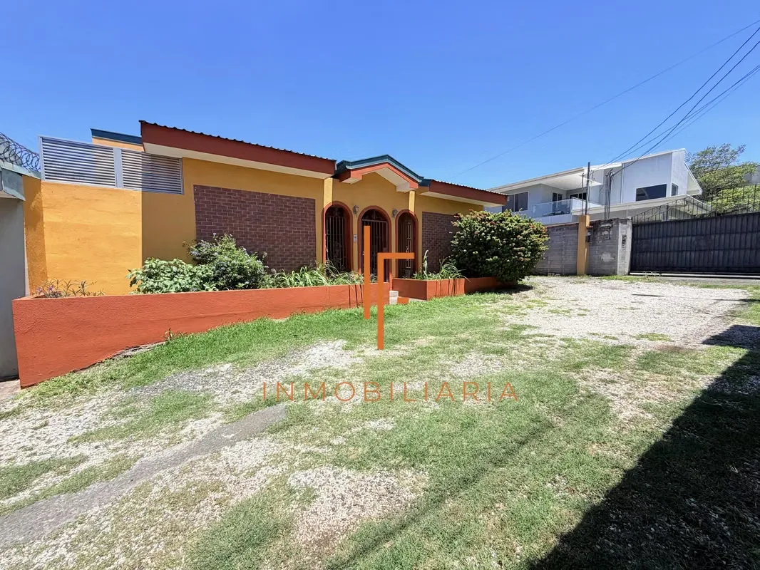 Parrita 2 BR Home With Partial Ocean View