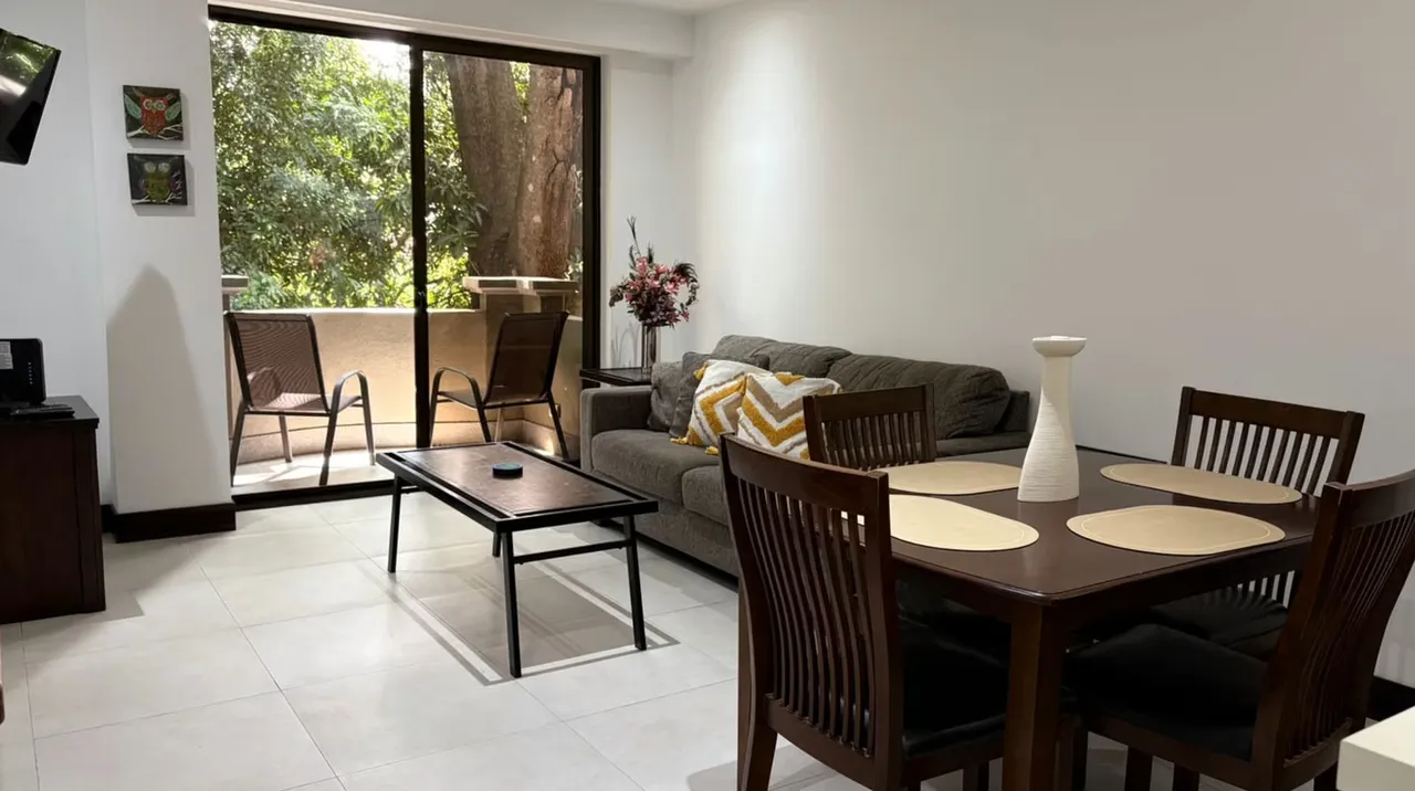 Elegante apartamento amoblado en Montesol | Ubicación privilegiada